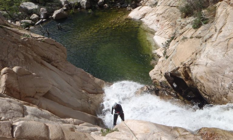 Delphine - Canyoning Sardaigne- Bulle D'Eau Dace