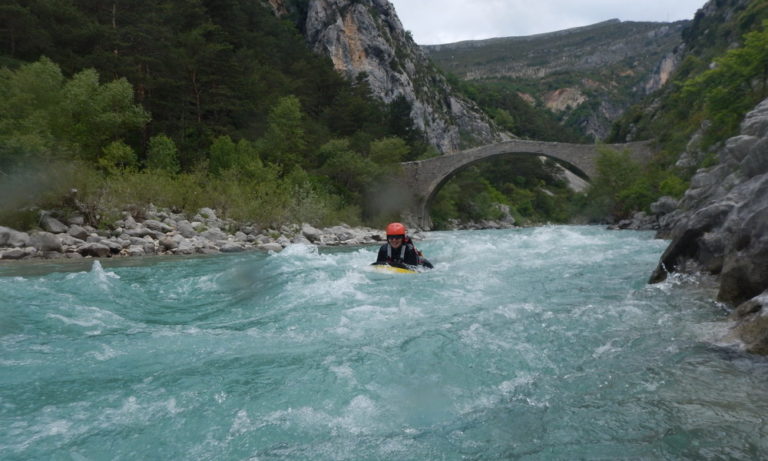 hydrospeed-gorges-du-verdon-bulle-d-eau-dace